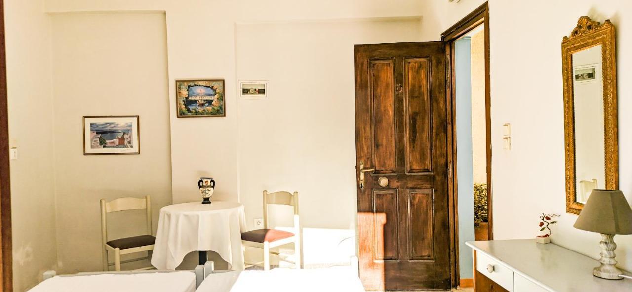 פלקסטרון Knossos Apartments מראה חיצוני תמונה