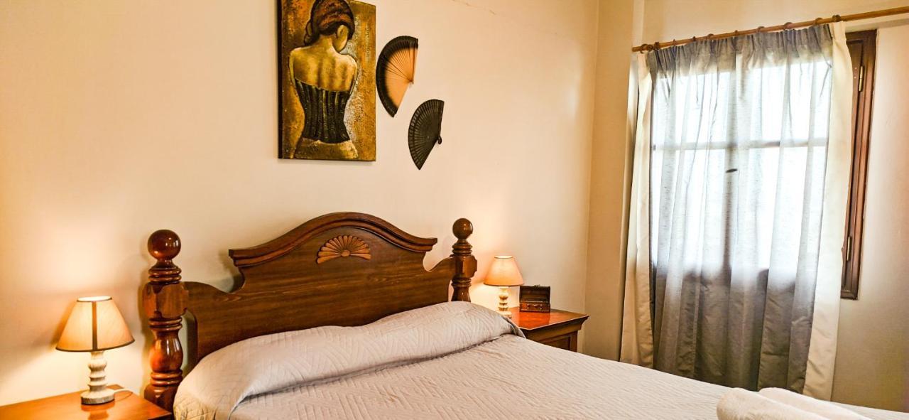 פלקסטרון Knossos Apartments מראה חיצוני תמונה