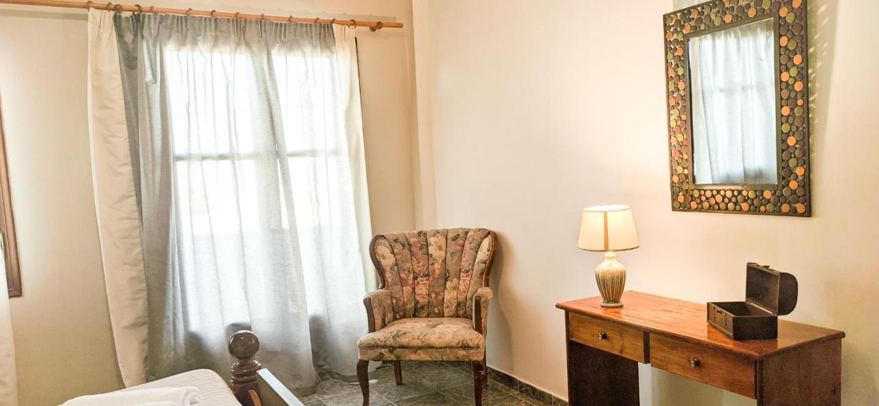 פלקסטרון Knossos Apartments מראה חיצוני תמונה