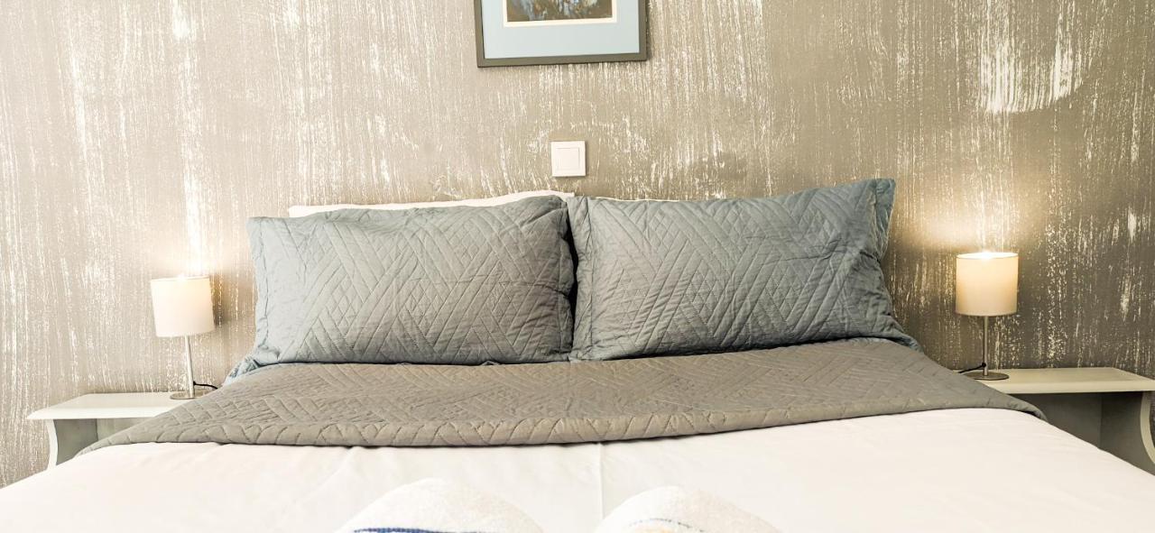 פלקסטרון Knossos Apartments מראה חיצוני תמונה